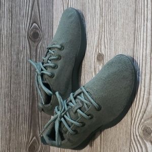Allbirds Merino Green 9 laces woman shoes